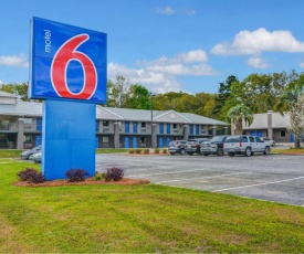 Motel 6-Moultrie, GA