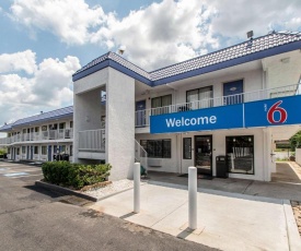 Motel 6-Norcross, GA - Atlanta Northeast