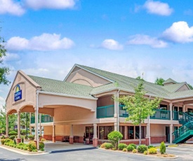 Days Inn & Suites by Wyndham Peachtree City