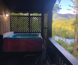 Mountain-top Cabin Get-away with Hot tub and a View