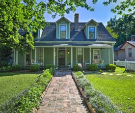 Quaint Thomasville Home with Yard - Walk to Town!