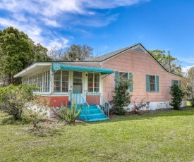 Beach Cottage on Jones