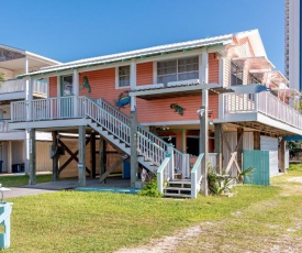 The Cotton Candy Beach House cottage