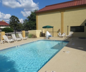 Fairview Inn & Suites Mobile