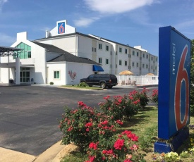 Motel 6-Montgomery, AL - Airport