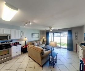 Seaside Retreat With 3 Pools & Tennis - By Turnkey Condo