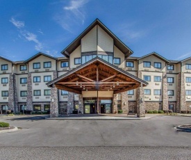 Comfort Inn and Suites Near Lake Guntersville