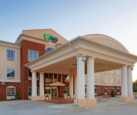 Holiday Inn Express Hotel & Suites Talladega, an IHG Hotel