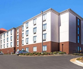 Comfort Suites Tuscaloosa near University