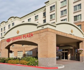 Crowne Plaza Anchorage-Midtown, an IHG Hotel