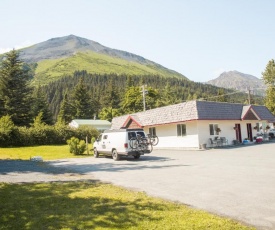 Trailhead Lodging