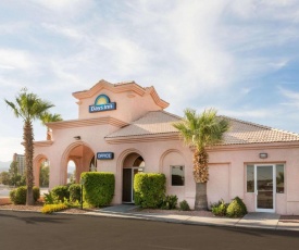 Days Inn by Wyndham Bullhead City