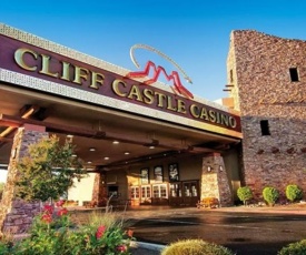 Cliff Castle Casino Hotel