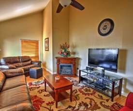 Flagstaff Townhome with Deck Easy Access Downtown!