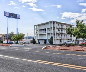 Motel 6-Flagstaff, AZ - East