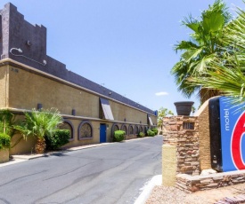 Motel 6 Glendale AZ