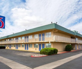 Motel 6-Holbrook, AZ