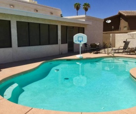 HEATED POOL. SPACIOUS WHOLE HOUSE. QUIET NEIGHBORHOOD. CLOSE TO LAKE & GOLF. AMPLE PARKING.