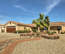 Luxe Castaway Villa, Lake Havasu Boat and RV Parking