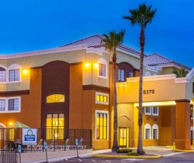 Days Inn & Suites by Wyndham Tucson/Marana