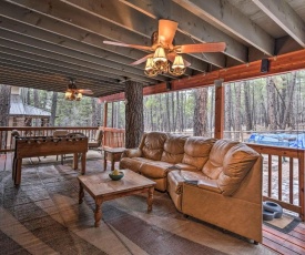 Munds Park Cabin with Furnished Deck and Fire Pit!