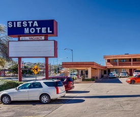 Siesta Motel