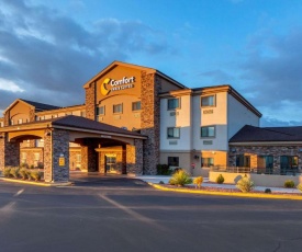 Comfort Inn & Suites Page at Lake Powell