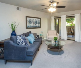 Comfort and Style in the Phoenix Biltmore Area!