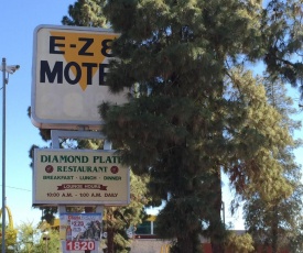 EZ 8 Motel Airporter