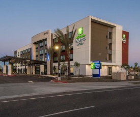 Holiday Inn Express & Suites - Phoenix North - Happy Valley, an IHG Hotel