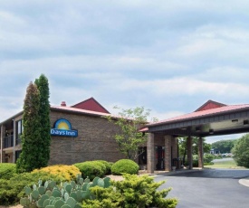 Days Inn by Wyndham Fort Payne