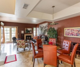 New Listing! “Phoenix Rose” On The Fairway Townhouse