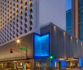 Renaissance Phoenix Downtown Hotel