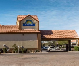 Days Inn by Wyndham Phoenix North