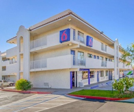 Motel 6-Phoenix, AZ - West