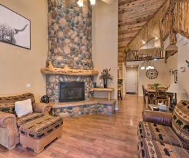 Spacious Pinetop Country Club Cabin with Deck!