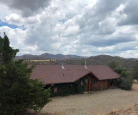 Log Cabin at Lynx Creek Farm