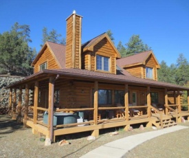 Lone Pine Lodge