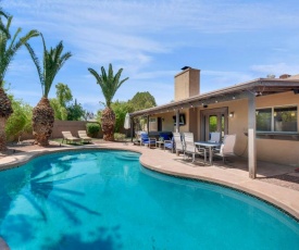 4 bdr, Two Master suite, billiards & desert oasis pool