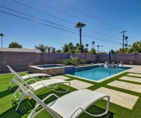 Old Town Scottsdale Home With Backyard Oasis