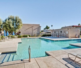 Spacious 4BR Townhome in Scottsdale by WanderJaunt