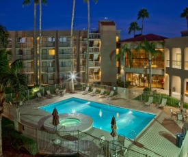 Best Western Plus Scottsdale Thunderbird Suites