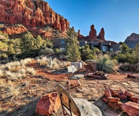 Hike-In and Out Studio on Chapel Trail with Radiant View