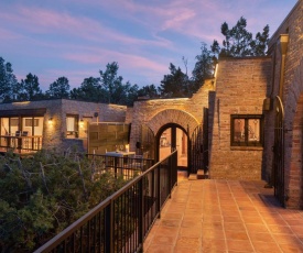 Exquisite Guest Suite, with Stunning Red Rock Views