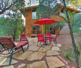 Romantic Sedona Suite with Patio Less Than 1Mi to Trails and Town