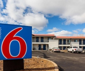 Motel 6-Show Low, AZ