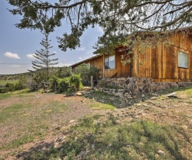 Peaceful Ranch Cabin with Scenic Views, 6 Mi to Town