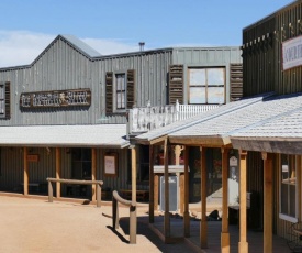 Tombstone Monument Guest Ranch