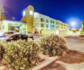 Comfort Suites Airport Tucson