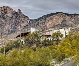 Grand Hilltop House Best Views in Tucson!